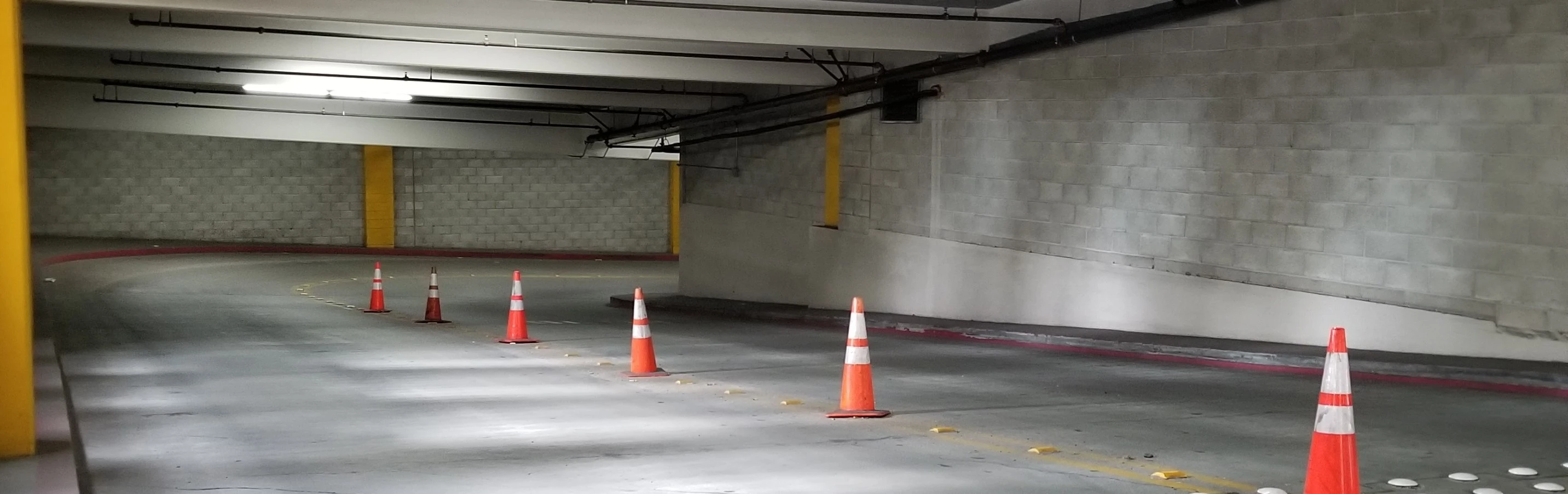 Automatización total de estacionamientos con cajero automático Cronoteq