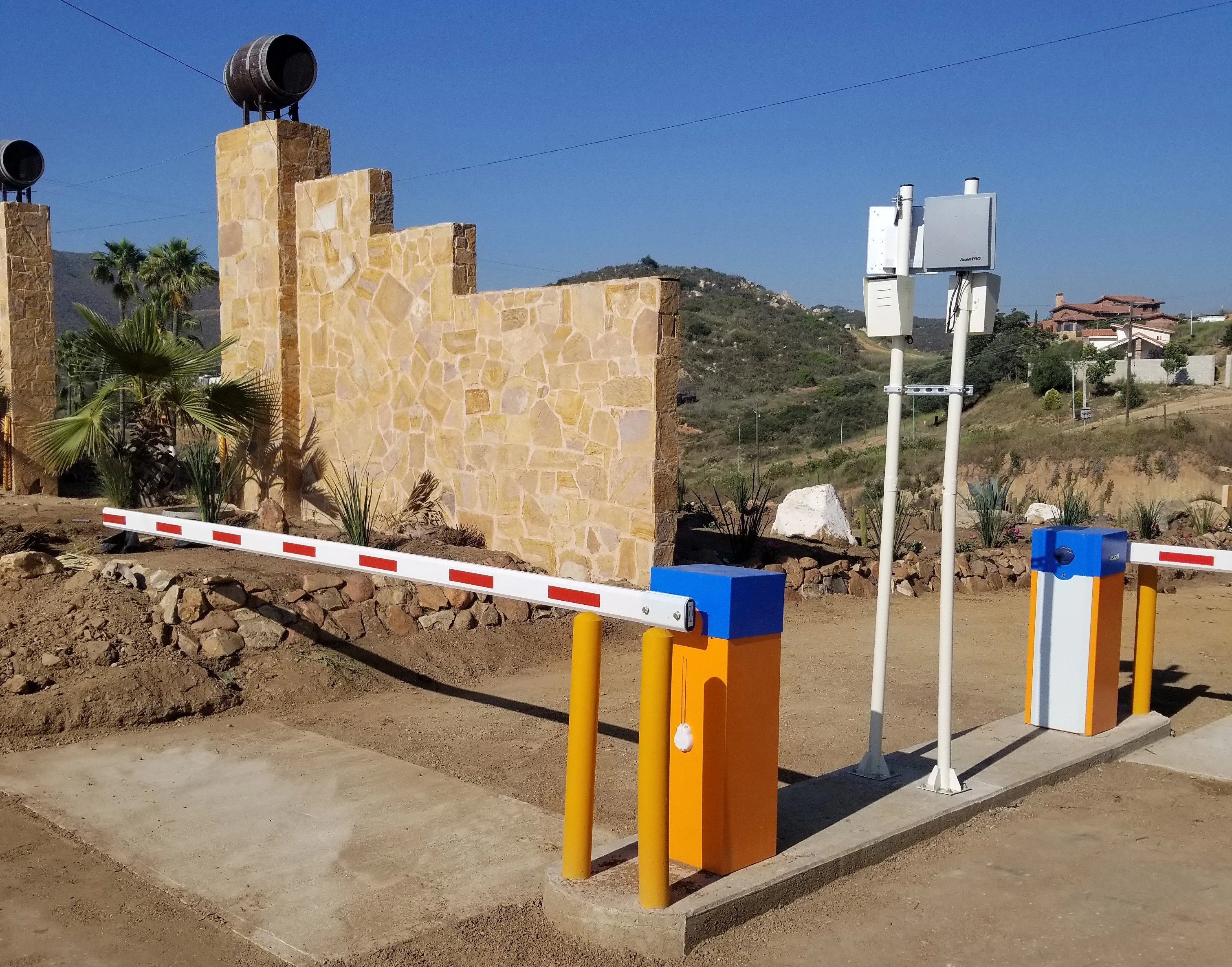 Barreras vehiculares para estacionamientos Cronoteq