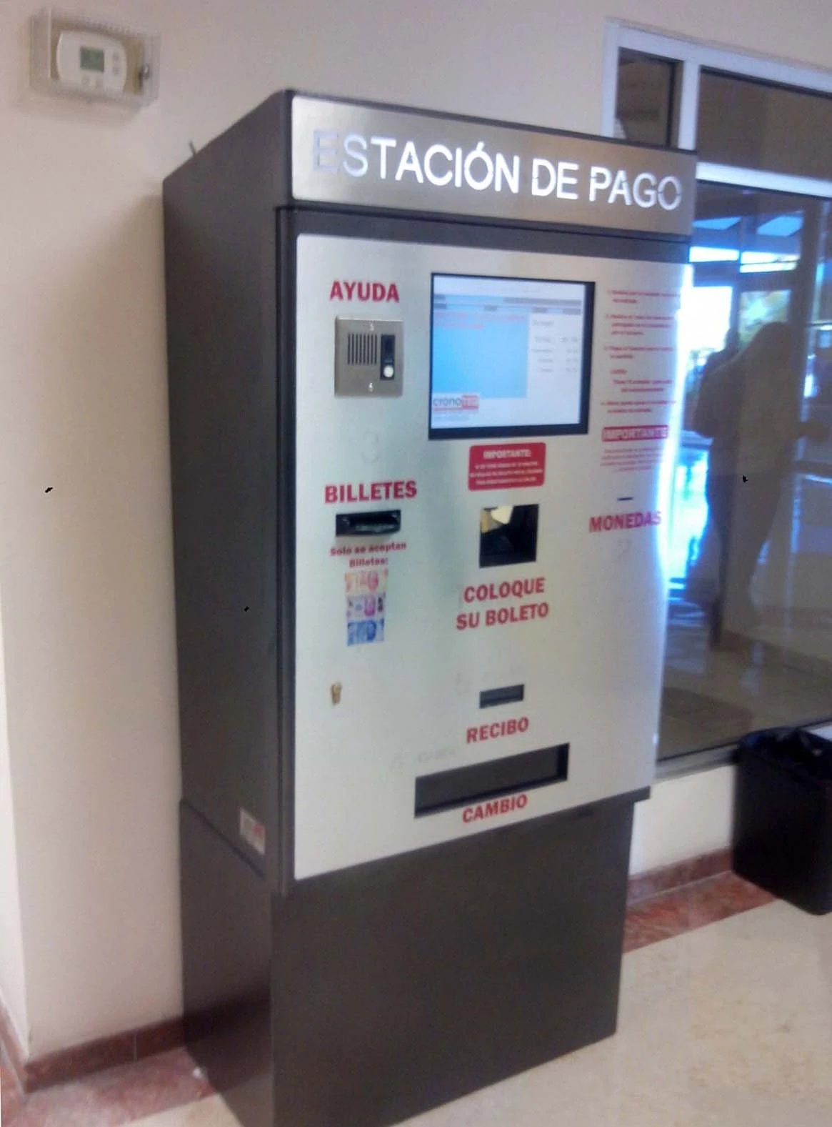 Cajero automático Q1000 para estacionamientos