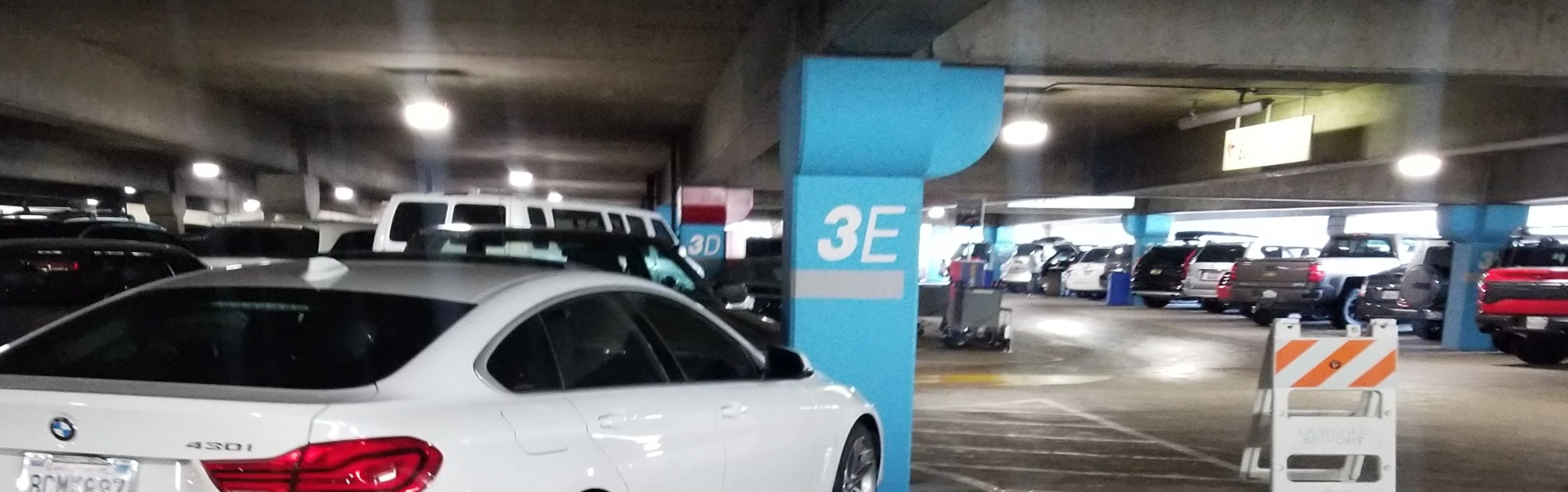 Estacionamientos automáticos con boletera Cronoteq